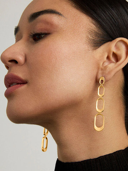 [wingbling] 14K Gold☆Roselle Earrings COIN FLUTED HUGGIE DROP EARRINGS – Boes Ltd.