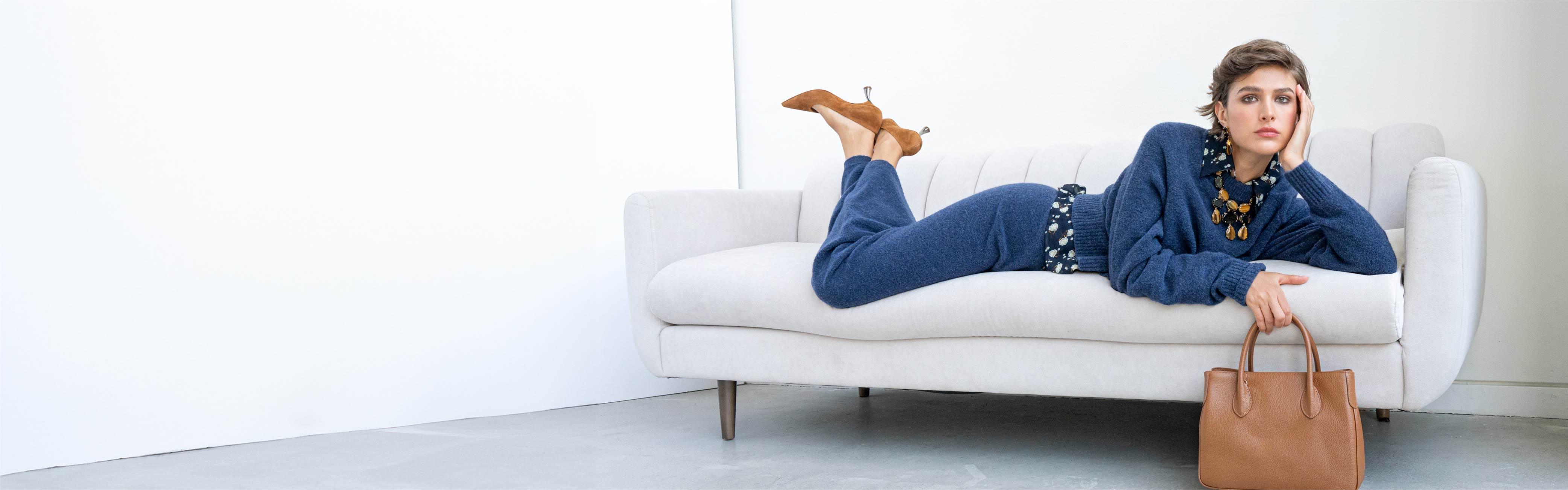 THE GIFT GUIDE | CASHMERE SHOP