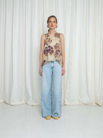QL2 Carol Sleeveless Top