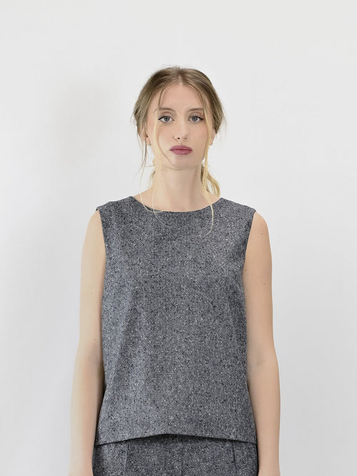 QL2 Carissa Sleeveless Top