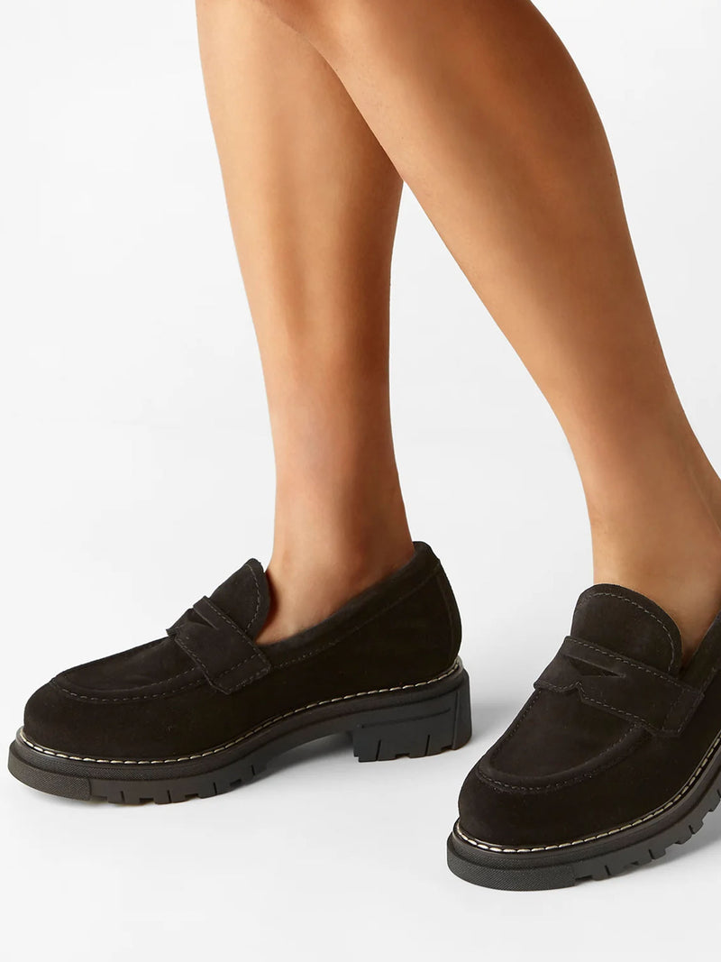 La Canadienne Devin Shearling Loafer