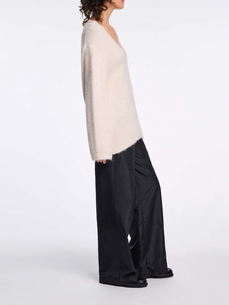Dorothee Schumacher Loving Touch V-Neck Pullover