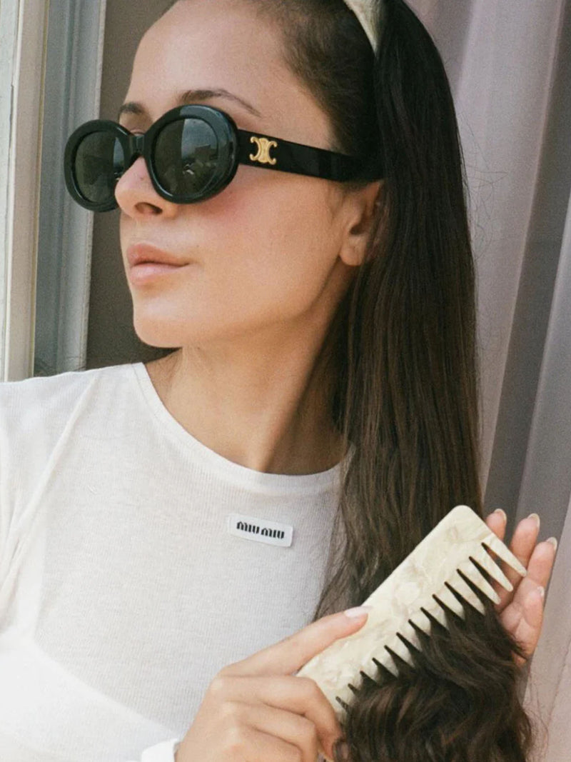 Emi Jay Detangling Comb + Effing Claw Clip Set