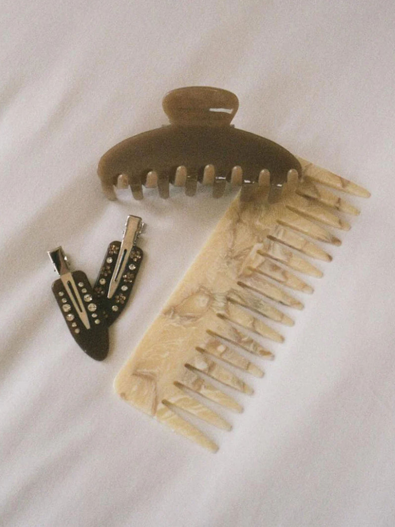 Emi Jay Detangling Comb + Effing Claw Clip Set