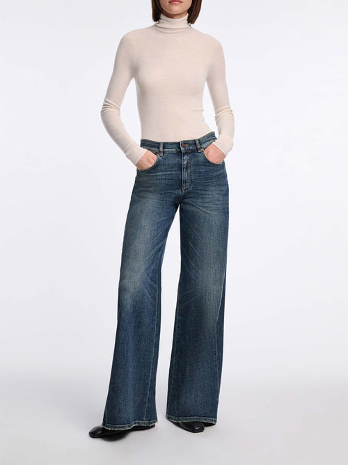 Dorothee Schumacher Urban Merino Seamless Turtleneck