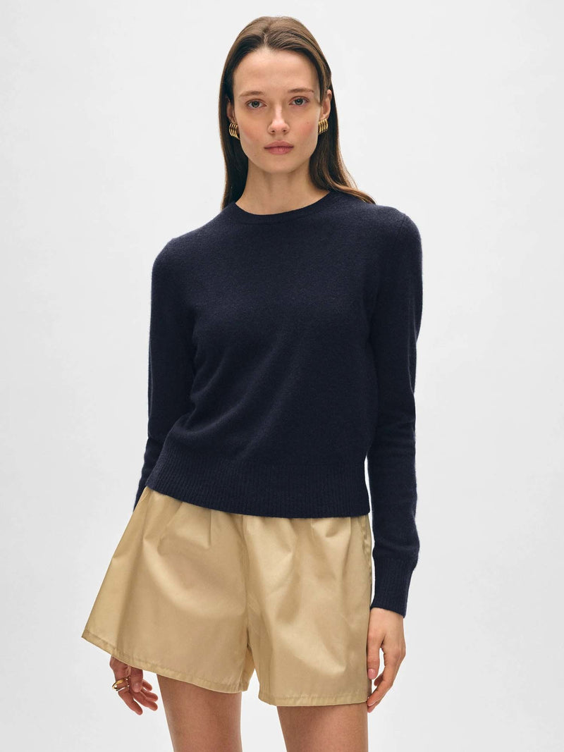White + Warren Shrunken Classic Cashmere Crewneck