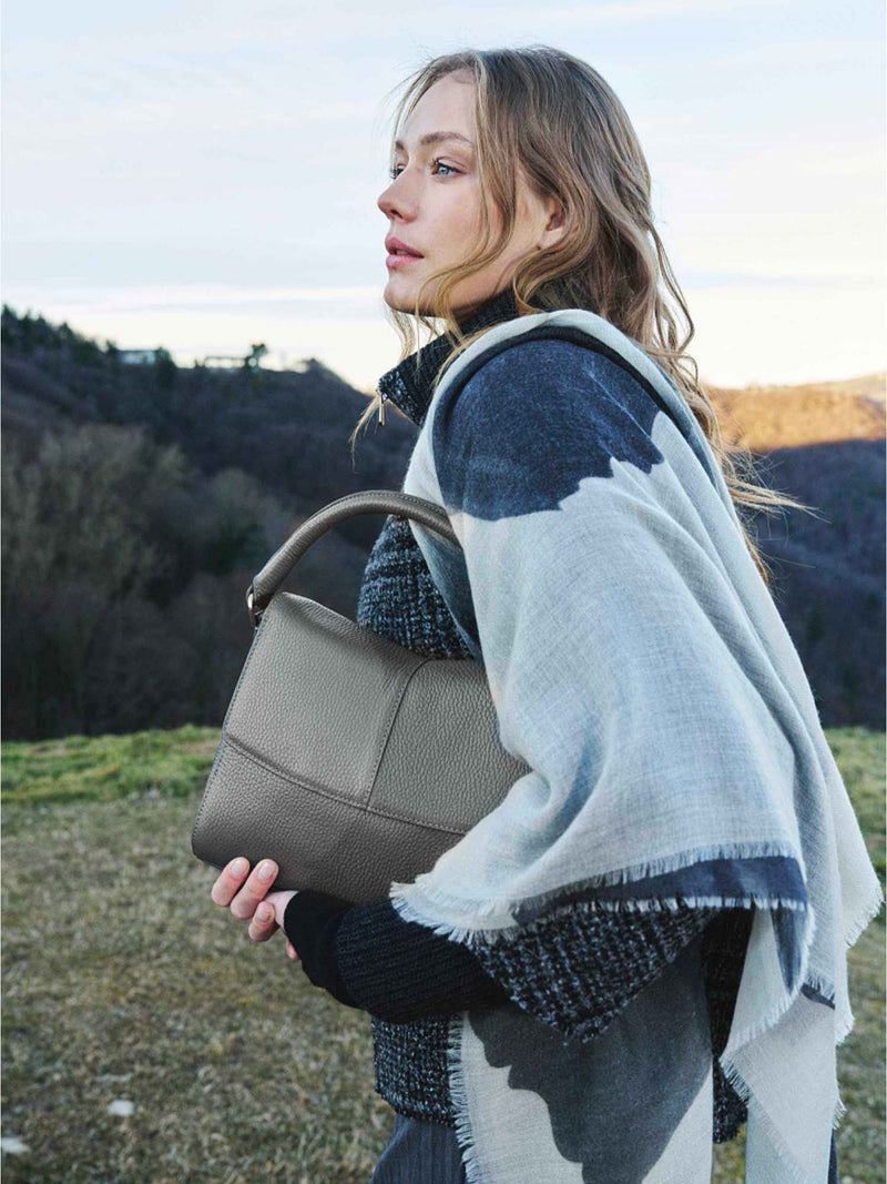 Cinzia Rocca Leather Handbag with Detachable Shoulder Strap