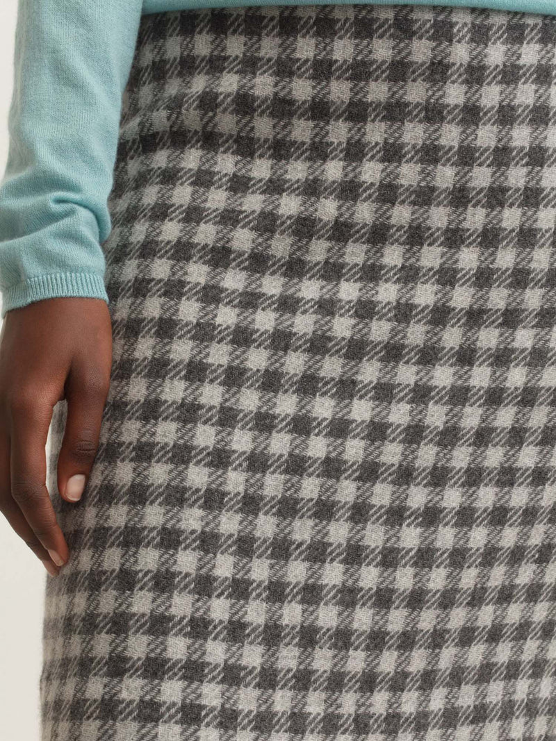 Iris Von Arnim Nilia Cashmere Skirt