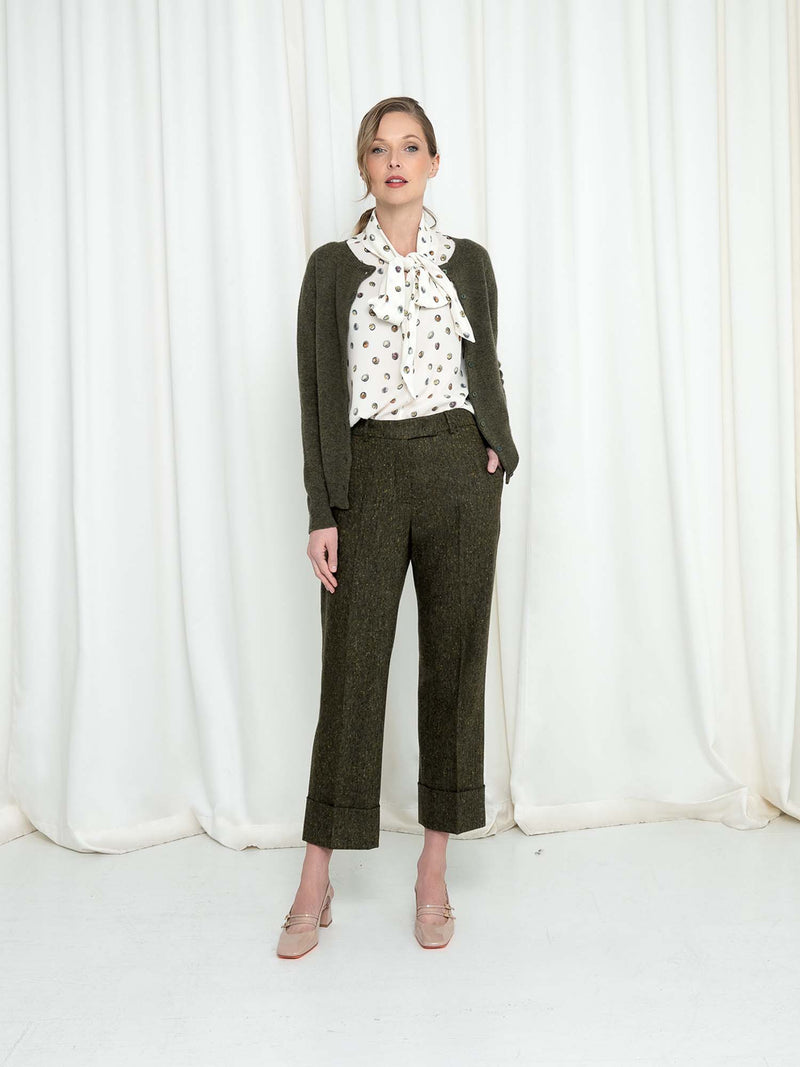 QL2 Maura Z Cropped Straight Pants with Cuff