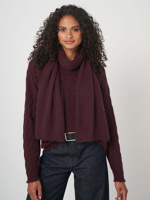 Repeat Cashmere Knitted Scarf