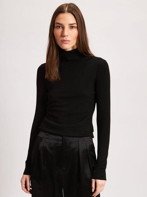 Patrick Assaraf Merino Fitted Long Sleeve Turtleneck