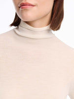 Dorothee Schumacher Urban Merino Seamless Turtleneck